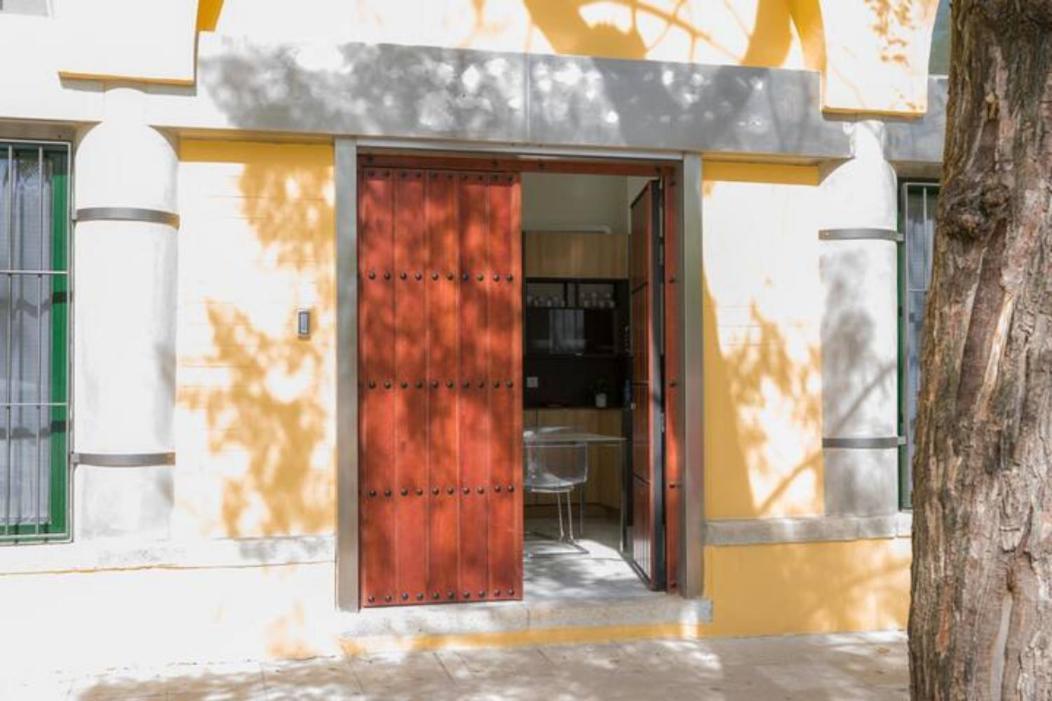 Apartamento A Estrenar Frente A La Plaza De Espana 塞维利亚 外观 照片